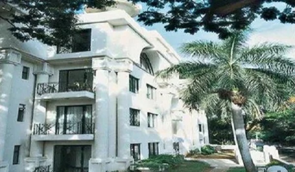 Featured Image of Prestige Evergreen Prestige Royal Manor