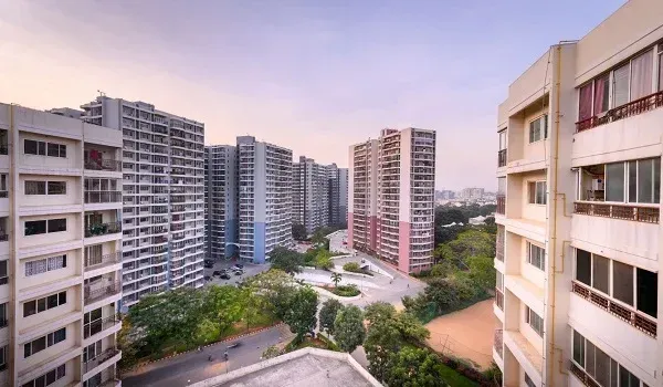 Featured Image of Prestige Evergreen Varthur Road Distance